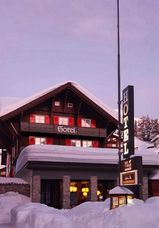 Hotel Bergidyll Andermatt Bagian luar foto