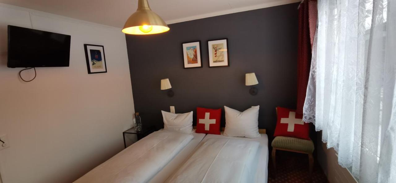 Hotel Bergidyll Andermatt Bagian luar foto
