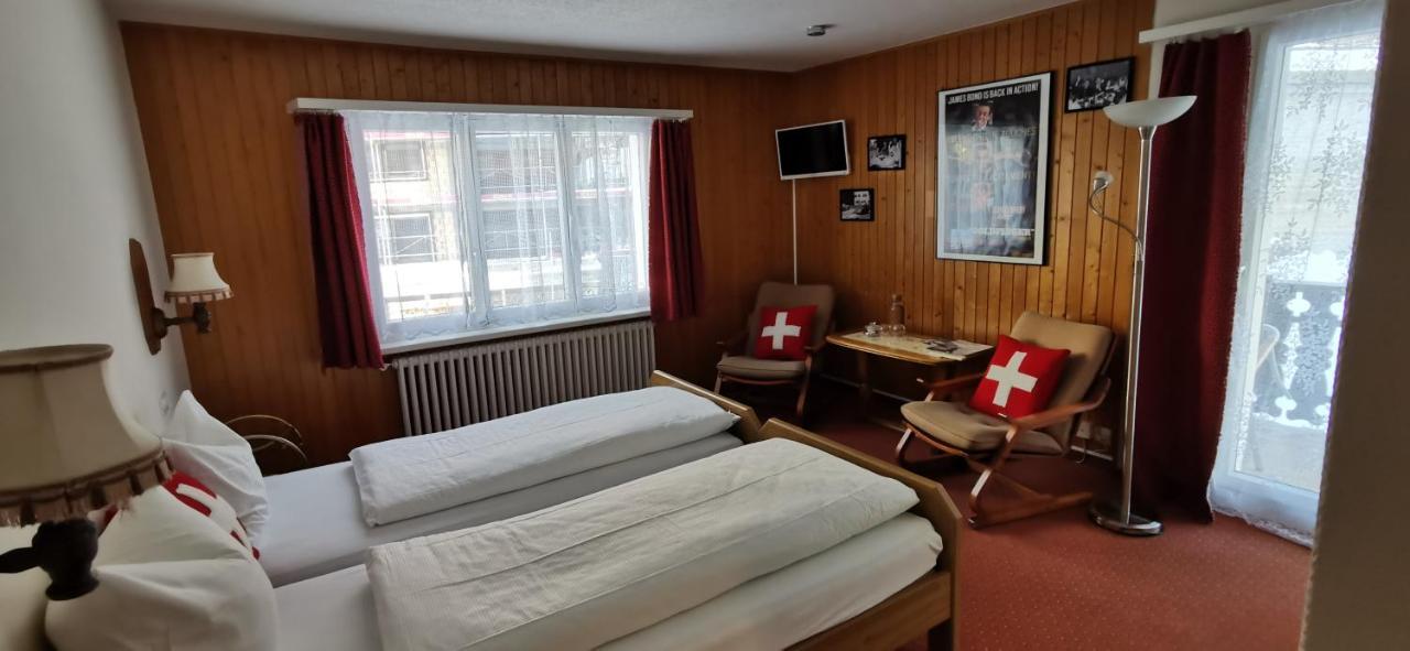 Hotel Bergidyll Andermatt Bagian luar foto